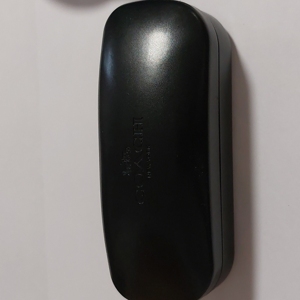 Coach Martha S832 Sunglasses - Picture 8 of 8